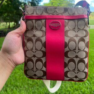 Coach Hot Pink Crossbody Purse Vintage Purse.